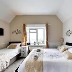 Robin Hill Heritage 4* Cobh