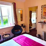 Robin Hill Heritage Bed & Breakfast
