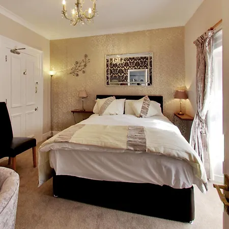 Robin Hill House Heritage B&B 4*