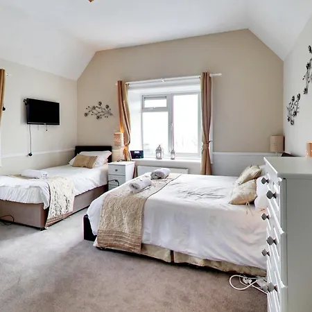 Robin Hill House Heritage Bed & Breakfast