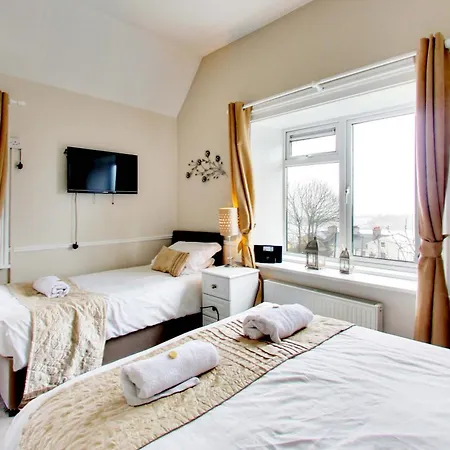 Bed & Breakfast Robin Hill House Heritage B&B