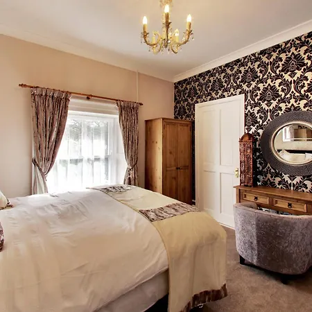 Bed & Breakfast Robin Hill House Heritage