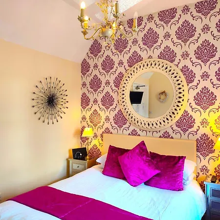 Robin Hill House Heritage B&B