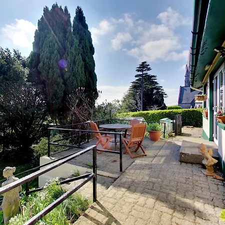 Robin Hill Heritage Guest House