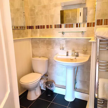 Robin Hill House Heritage فندق مبيت وإفطار