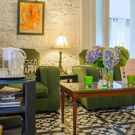 Robin Hill House Heritage ベッド・アンド・ブレックファスト コーヴ