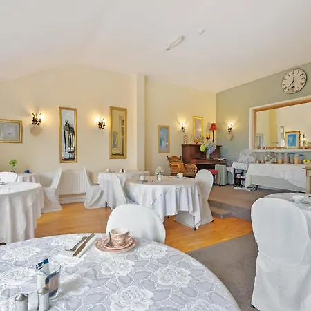 Robin Hill House Heritage Nocleg ze śniadaniem 4*