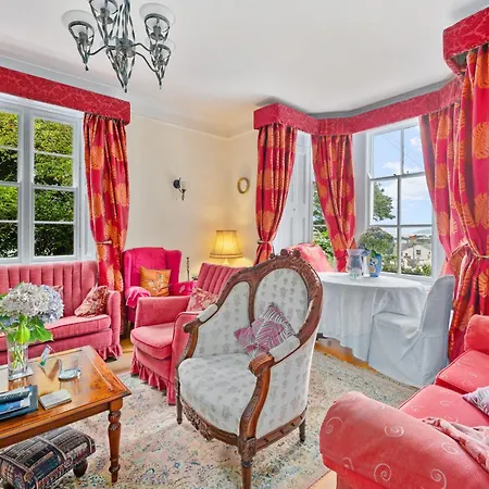 Robin Hill House Heritage B&B Bed & Breakfast Cobh
