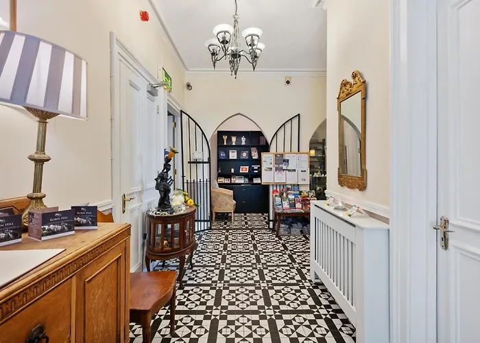 Nocleg ze śniadaniem Robin Hill House Heritage 4*