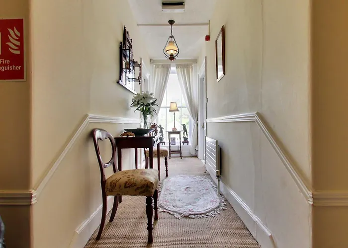 Bed and breakfast Robin Hill Heritage Guest House