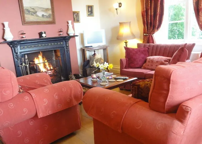 Robin Hill Heritage Guest House 4*
